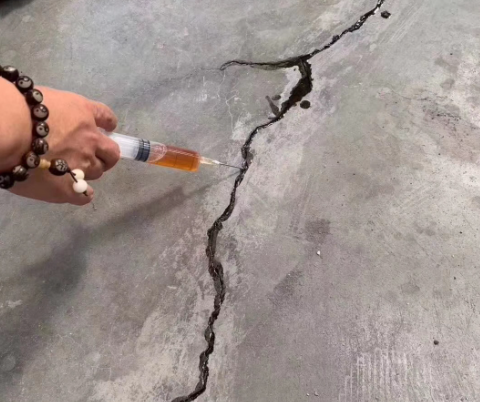 岱岳混凝土裂缝修补技术详解​